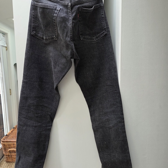 Stylish Gray Levis - Picture 3 of 5